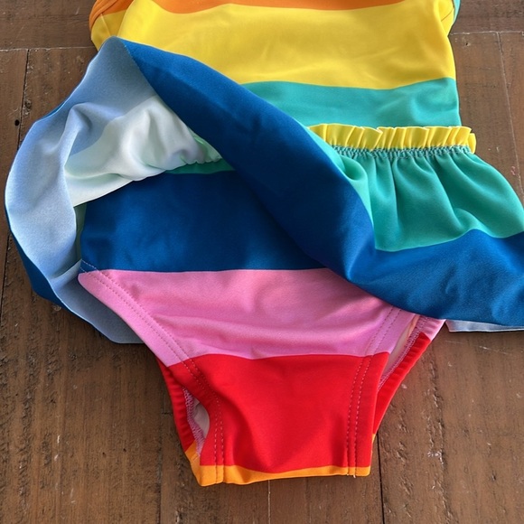 Hanna andersson rainbow striped skirted swimsuit - Picture 2 of 5